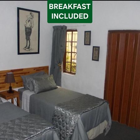 Villa Ocean Crest B&B Gansbaai Exterior photo